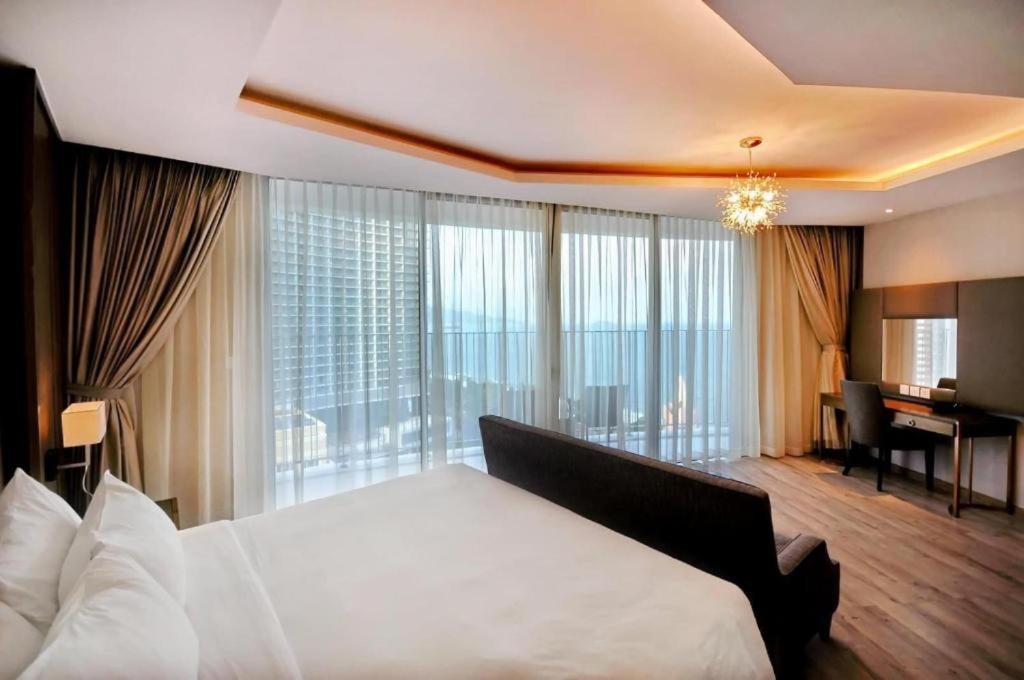 Luxury Seaview Panorama Nha Trang By Luna Εξωτερικό φωτογραφία