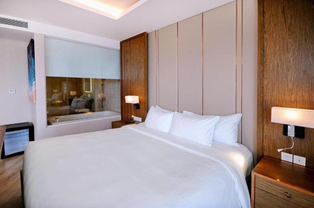 Luxury Seaview Panorama Nha Trang By Luna Εξωτερικό φωτογραφία
