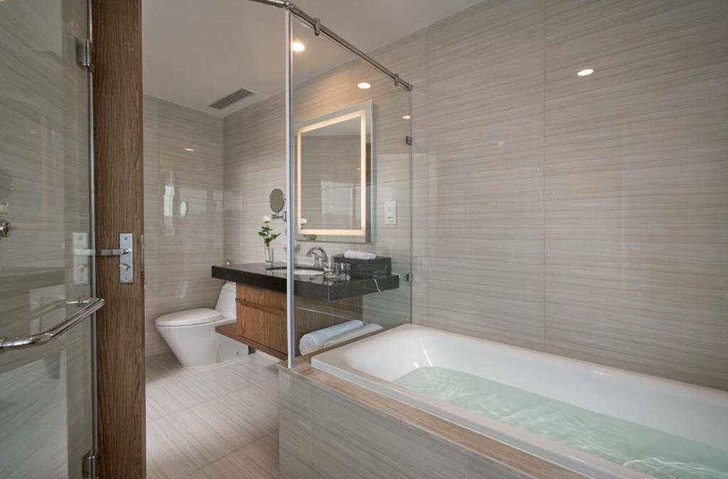 Luxury Seaview Panorama Nha Trang By Luna Εξωτερικό φωτογραφία