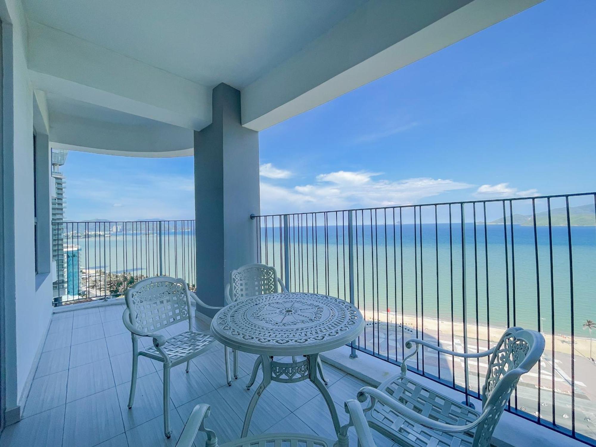 Luxury Seaview Panorama Nha Trang By Luna Εξωτερικό φωτογραφία