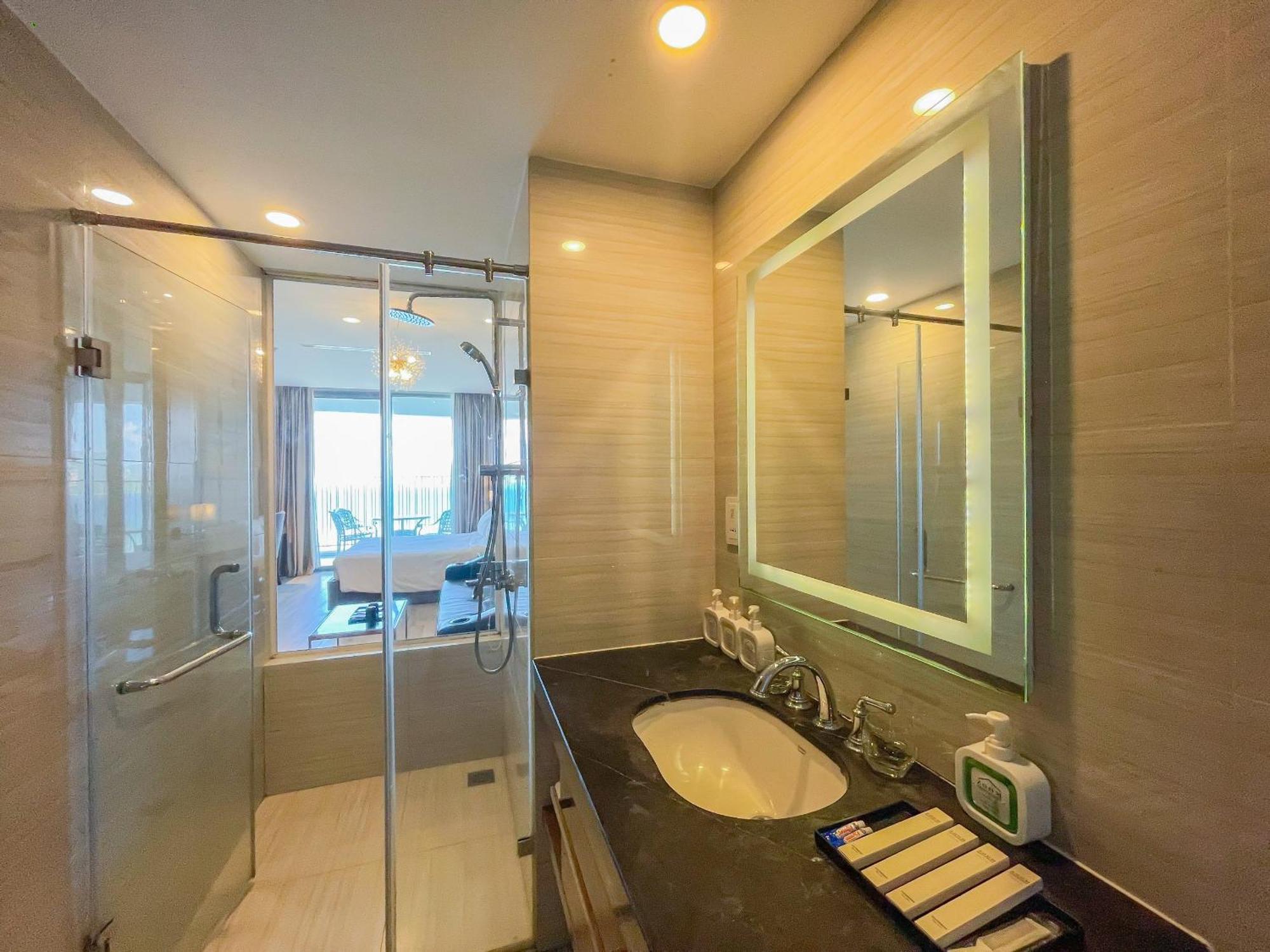 Luxury Seaview Panorama Nha Trang By Luna Εξωτερικό φωτογραφία